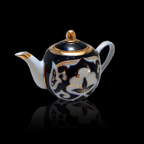 Teapot "Classic" 135mm 0.8l - Porcelain tableware