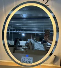 带加热器的智能镜子 133x115B,60x80 厘米 — 图片 2