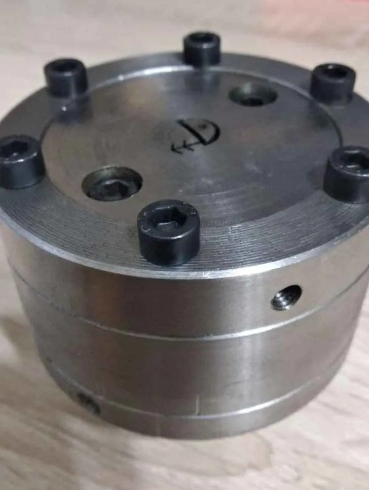 Dies for the production of various seals