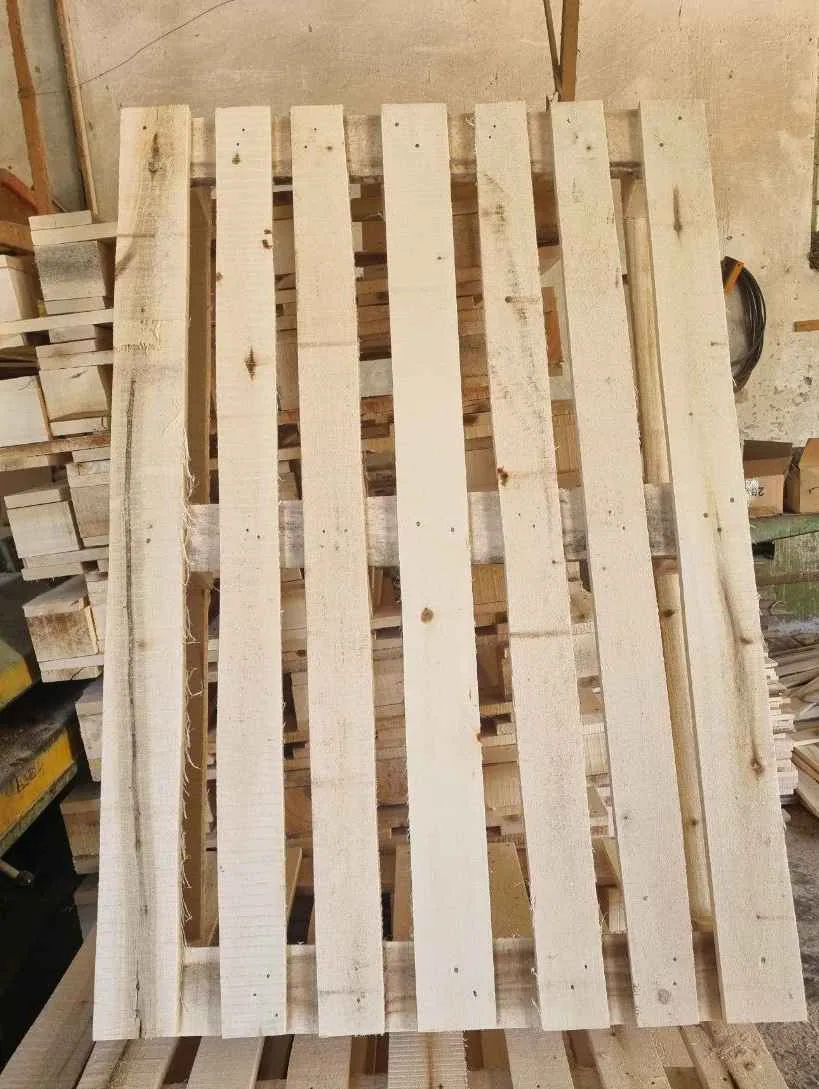 Wooden pallet 1250×1050×0.17 m