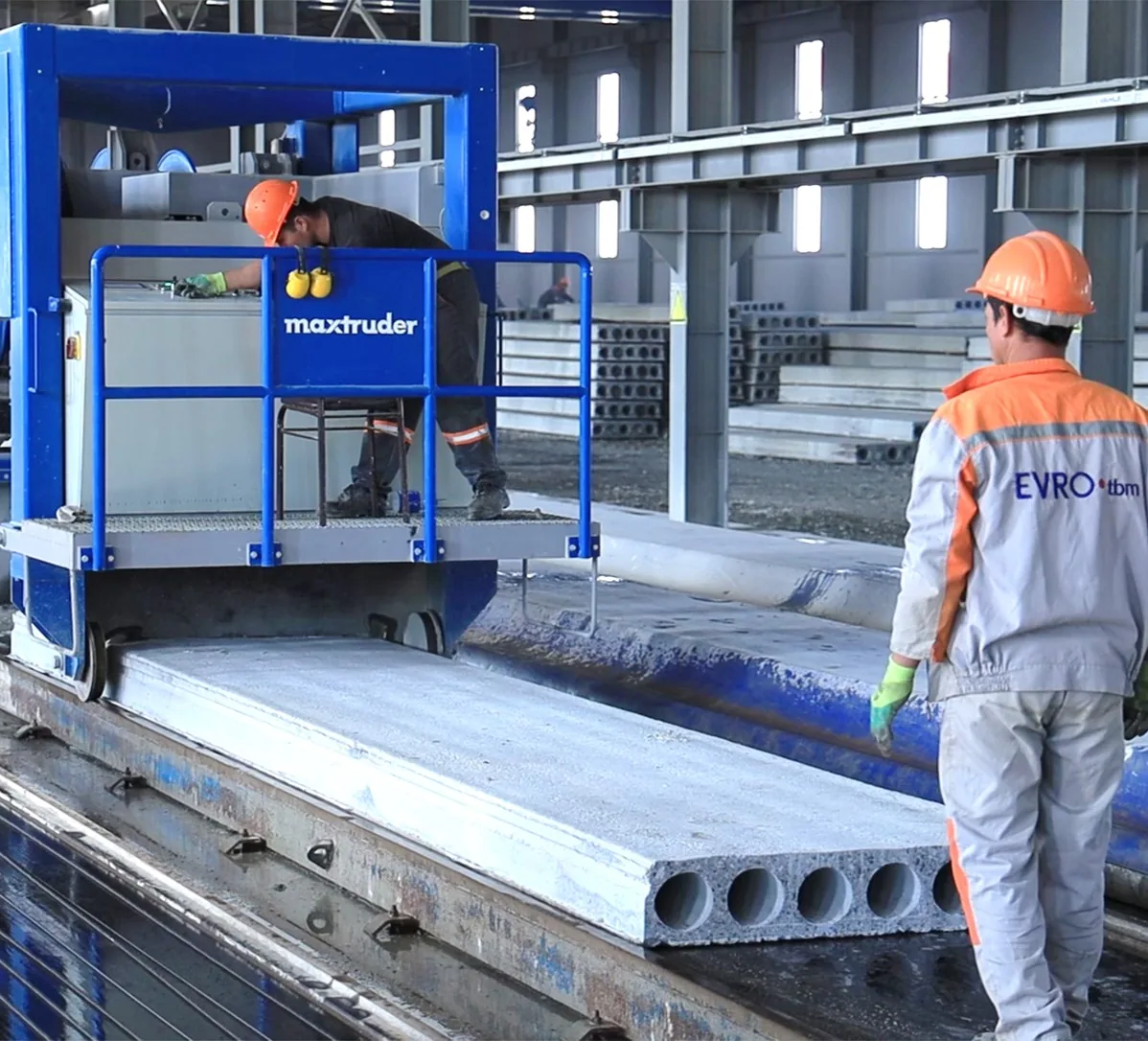 PB 1 - 9 m Construction Concrete Slab — photo 4